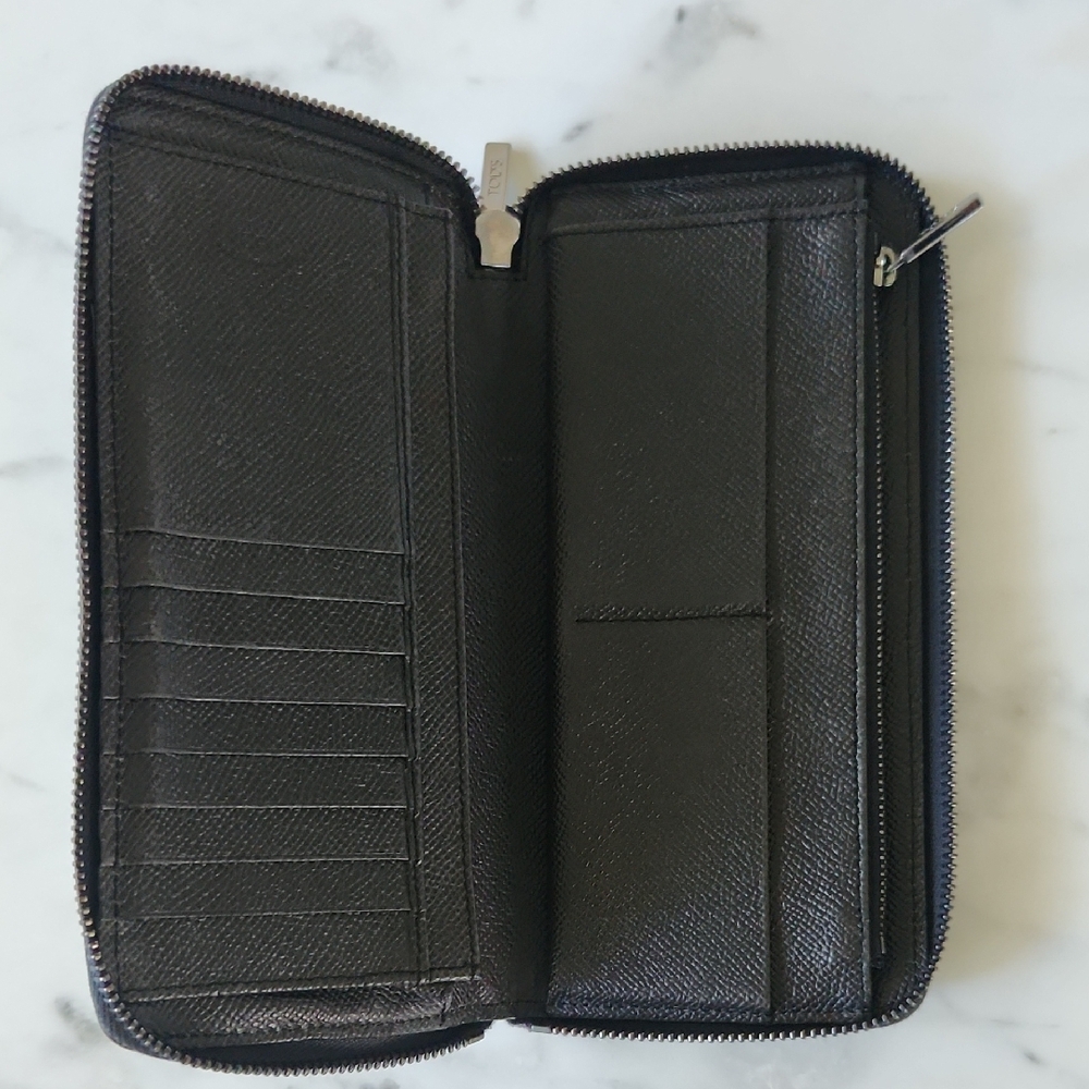 Tod's Long Zip Wallet With Pinstripe. Excellent Condition! Unisexy! - Picture 4 of 11